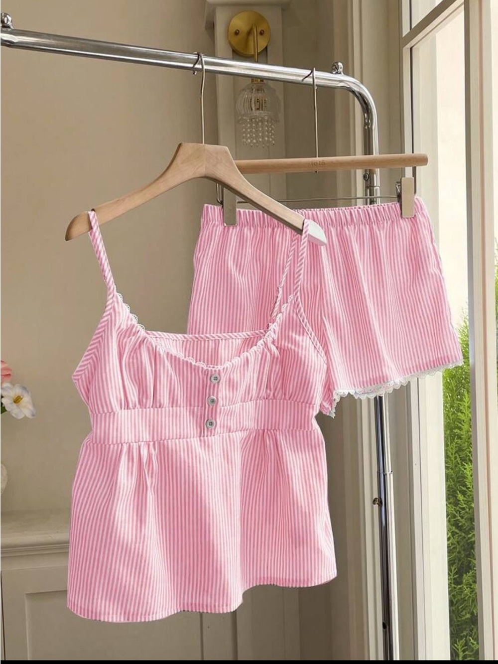 Stripe Two Piece Set Short Set Set Pink and White Size Large